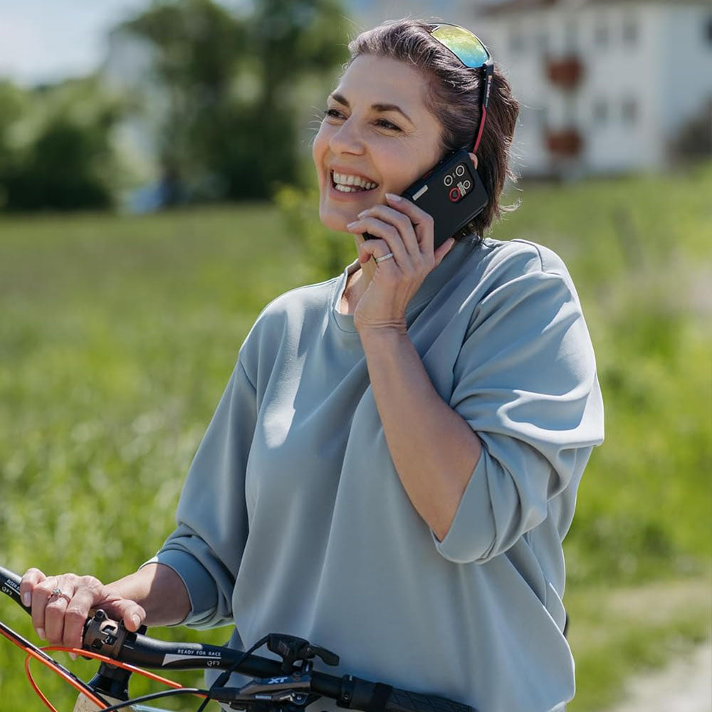emporiaSMART.7lite - Smartphone facile per anziani con pulsante SOS, smartcover e base di ricarica inclusi